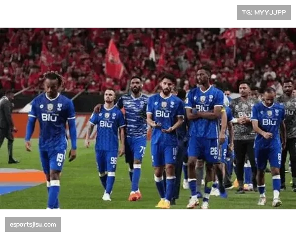 利雅得新月5比1大胜拉斯永恒 继续施压榜首